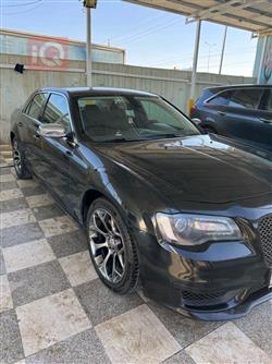کرایسلەر 300
